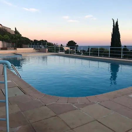 With Swimming Pool 500m From The * Saint-Raphaël