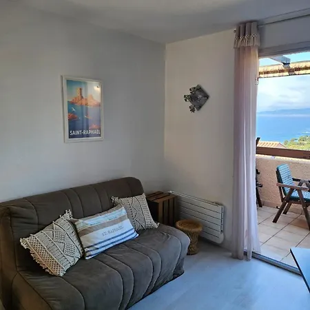 Apartament With Swimming Pool 500m From The