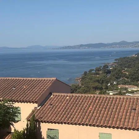 Apartament With Swimming Pool 500m From The *